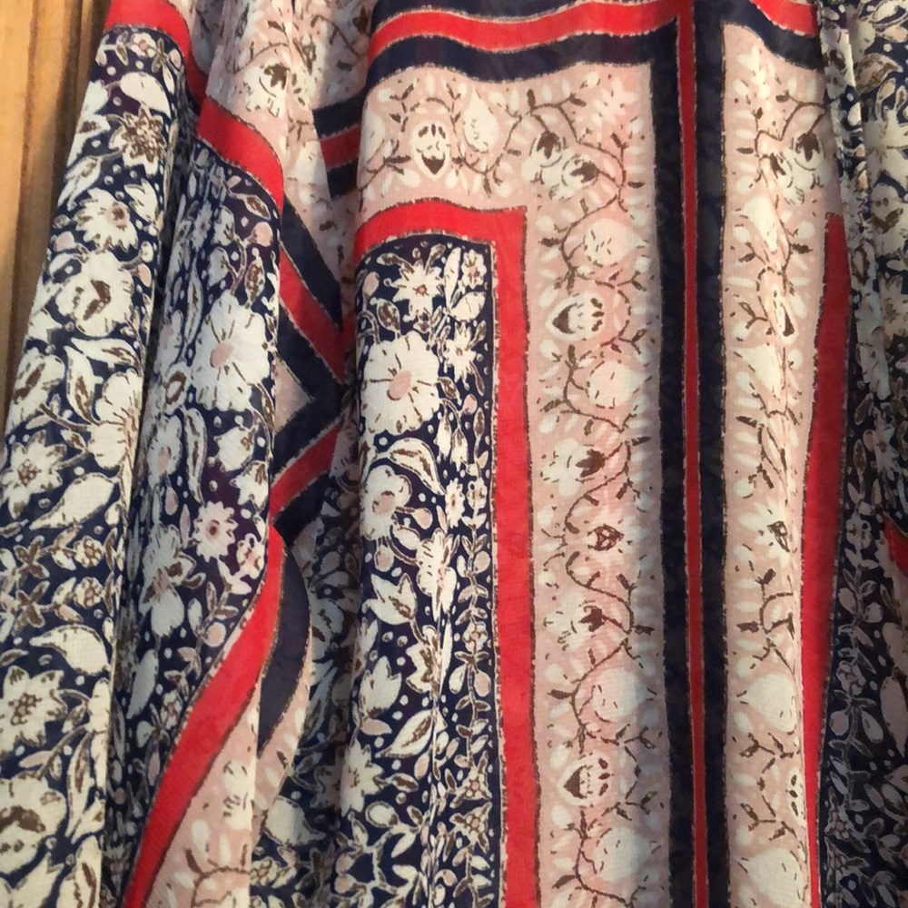 Tunic - Picture 3 of 4
